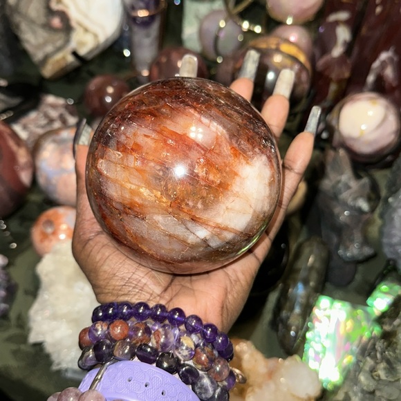 Hematoid (Fire) Quartz Large Sphere - 002 95MM 1240g - FIREQTZSPHERE002 - Picture 3 of 9